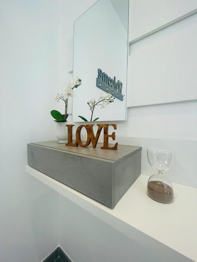 Apartamento Alhucemas Playa Μάλαγα Εξωτερικό φωτογραφία