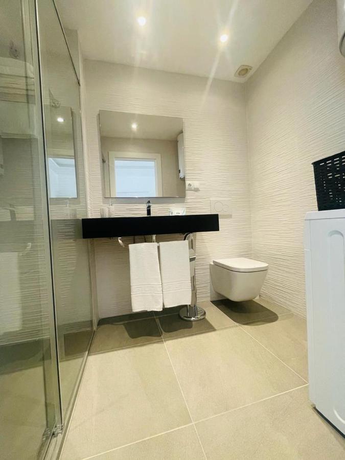 Apartamento Alhucemas Playa Μάλαγα Εξωτερικό φωτογραφία